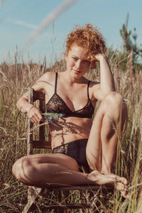 Absolu Rhéa Zwarte Bloemen Slip
